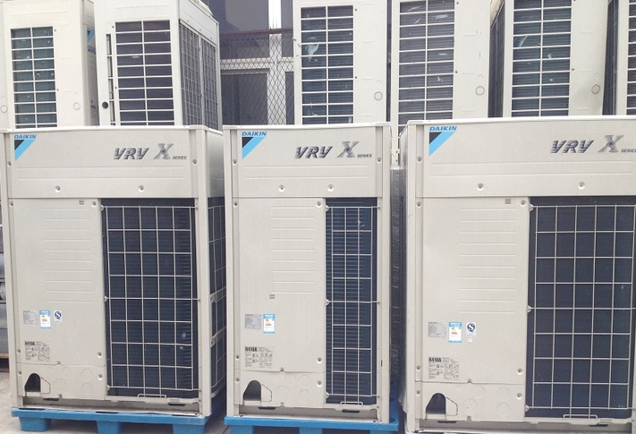 中央空調(diào)外機